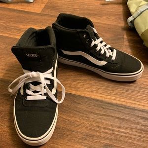 Women’s vans old skool hi top NWOT
